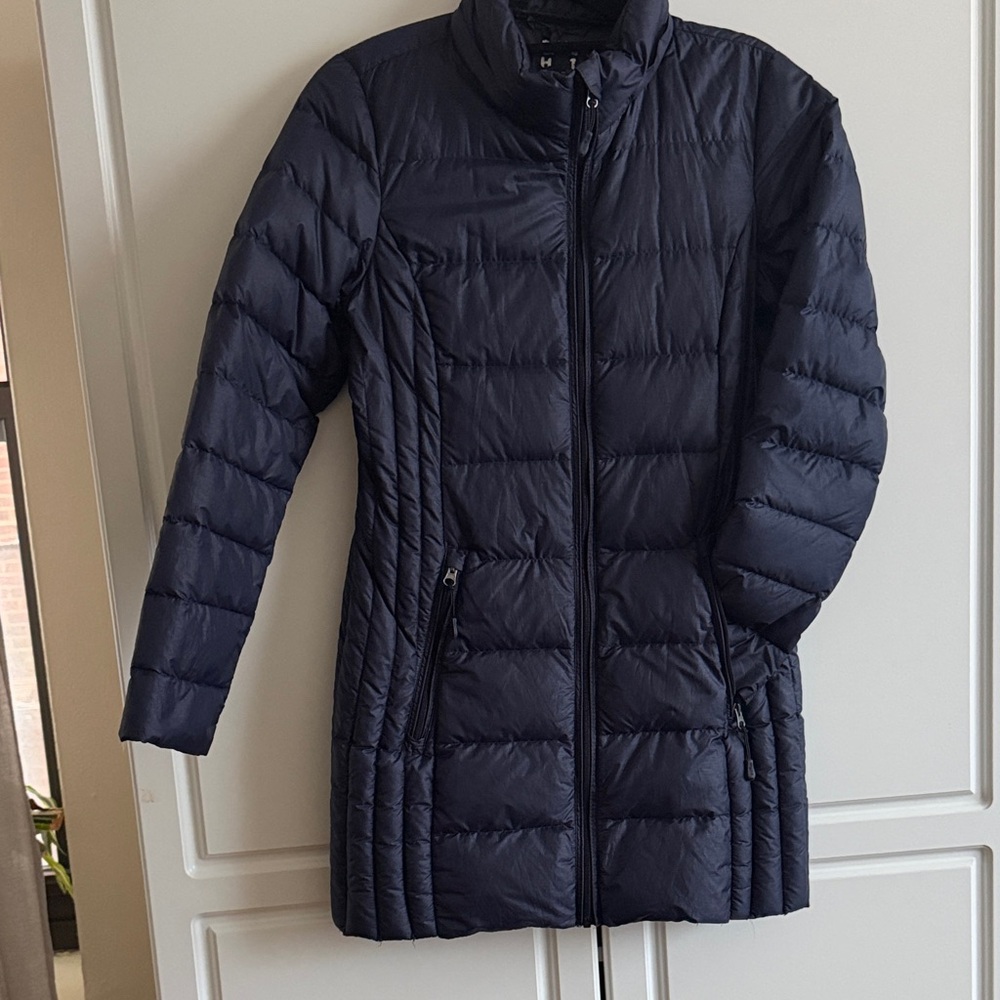 Women's Navy Puffer Jacket
